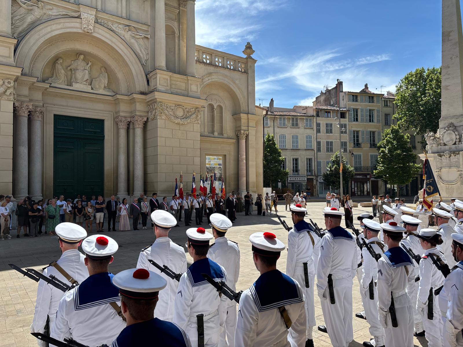 cérémonie de la Marine nationale pour la journée 400 ans